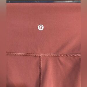 Excellent Like NEW Lululemon Fall Coral/Terracotta Leggings in Women’s Size 12
